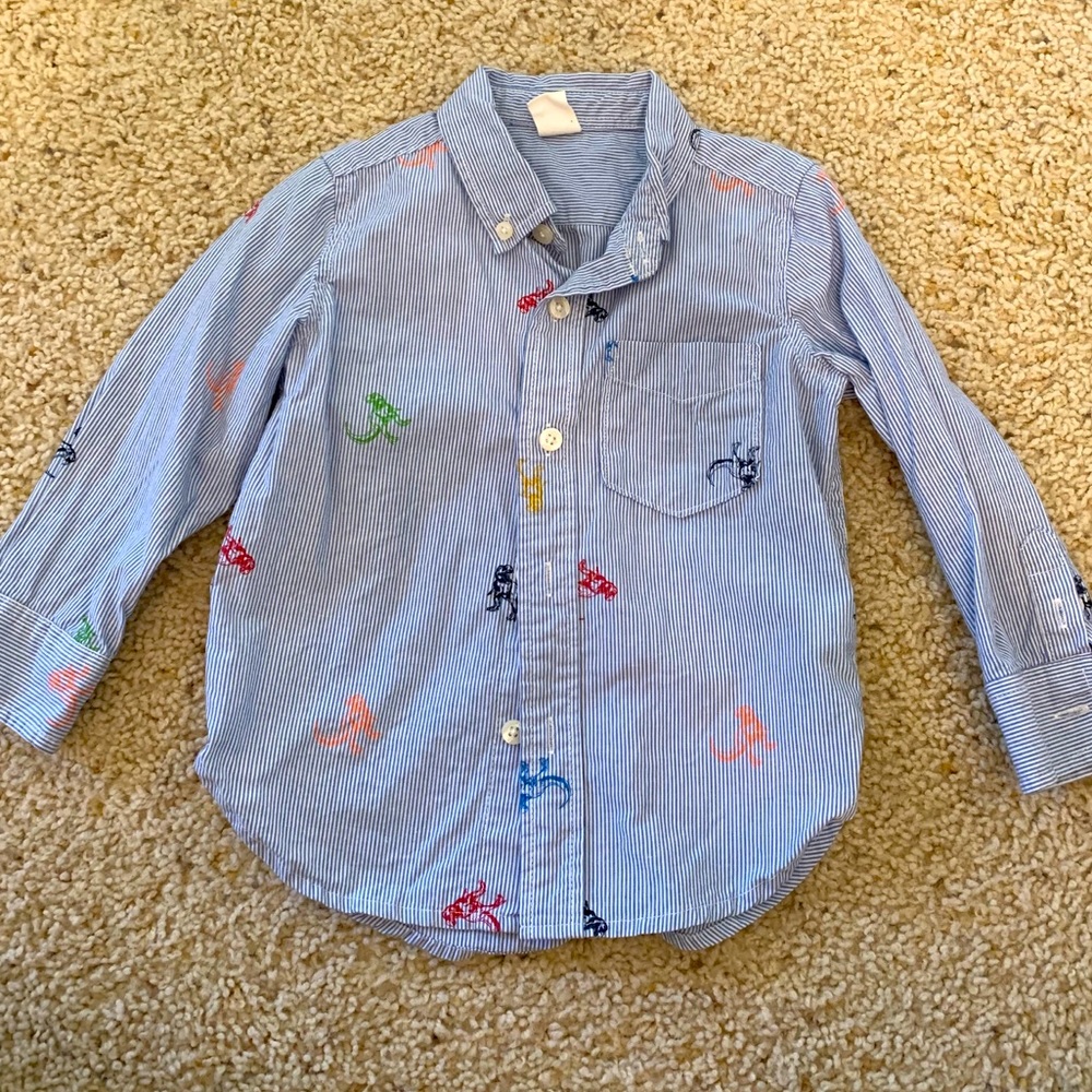 Gap dinosaur shirt